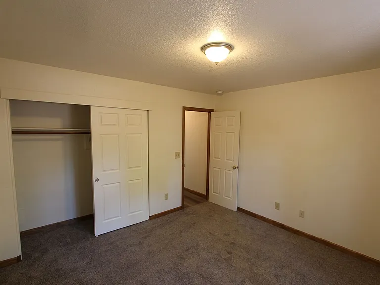 3643 S Cheryl Dr — Photo 23