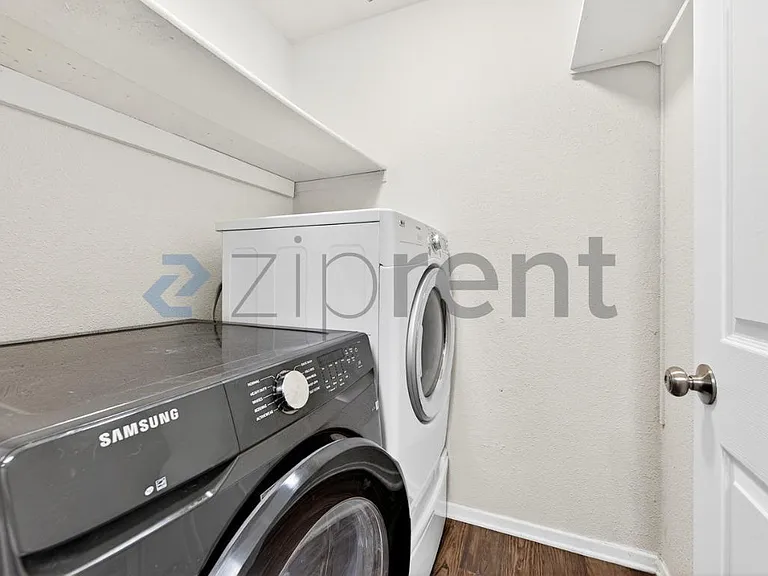 5020 Donnelly Ave #5022 — Photo 15