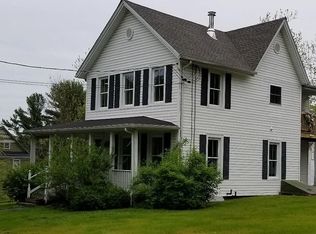 4 High St #2, Staatsburg, NY 12580