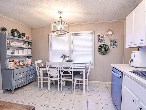 5th image of 6510 Cherry Ct