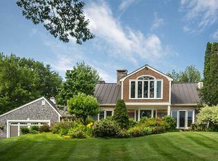 568 Parker Hill Rd, Bellows Falls, VT 05101