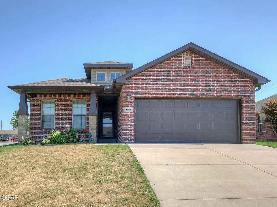 1156 Heather Ln