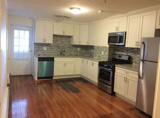 72 Frankfort St APT 2R, Boston, MA 02128