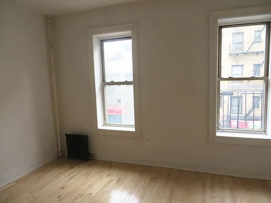 Rented by Bohemia Realty Group | media 10