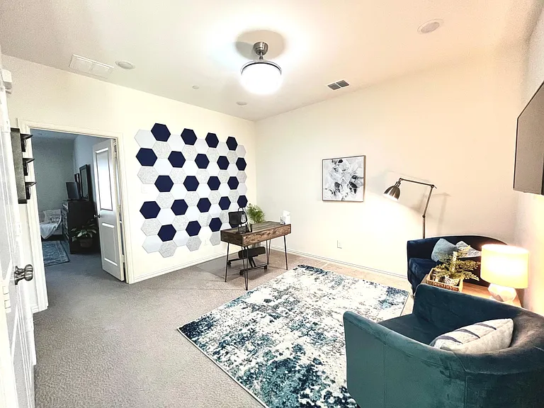 Studio/home office