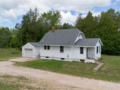 1603 Horton Rd, Muskegon, MI, 49445