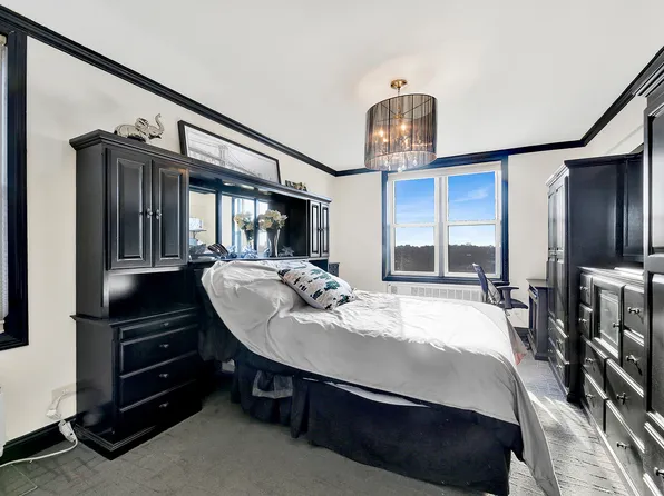 2711 Avenue X image 15 of 22