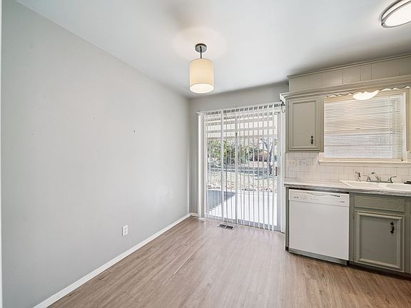 4th image of 5824 E 35th St