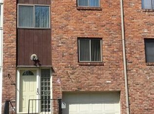 123 Pat Mews Dr, Wilmerding, PA 15148