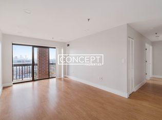 15 N Beacon St #1012, Allston, MA 02134