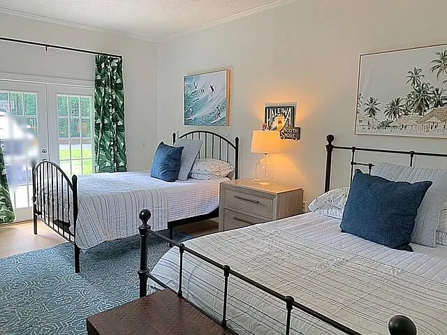 144 Carol Dr — Photo 10