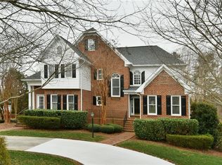 119 Woodlands Ct, Advance, NC 27006