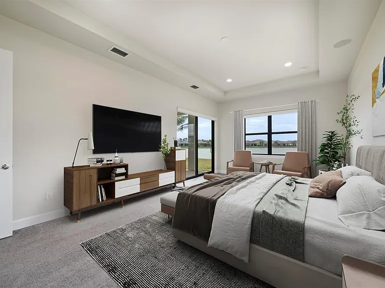 818 SE Courances Dr — Photo 17