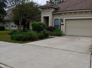 1060 Green Pine Cir, Orange Park, FL 32065