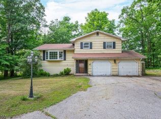 65 Espanong Rd, Lake Hopatcong, NJ 07849