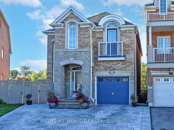 33 Fred Young Dr, Toronto, ON M3L 0A1