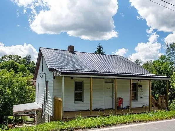 841 Stewart St, Morgantown, WV 26505