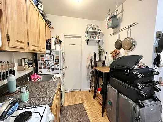 Rented by Best Apartments North Inc | media 12