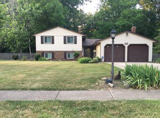 32616 Surrey Ln, Avon Lake, OH 44012