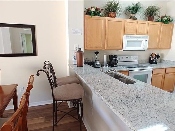 5th image of 167 Pompano Beach Dr