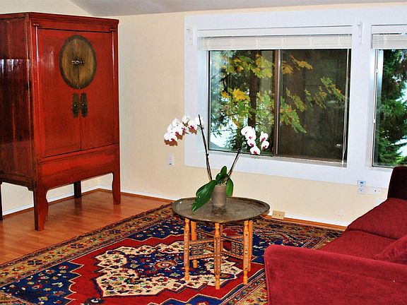 Living room.
