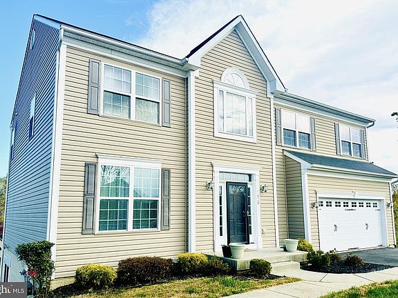 2nd image of 1020 Quietwood Ct