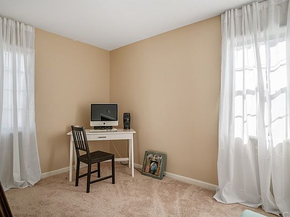 4th image of 3424 W 189th St