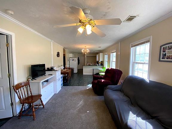 4th image of 220 Gayle Ave NW