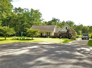 209 Parrish Dr, Glenmora, LA 71433