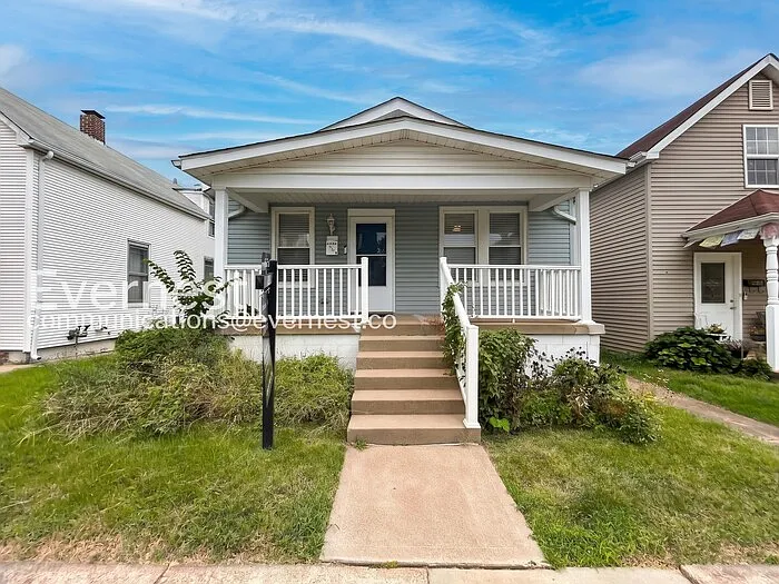 3 bed, 2.0 bath, 1545 sqft, $1,700 — Photo 1