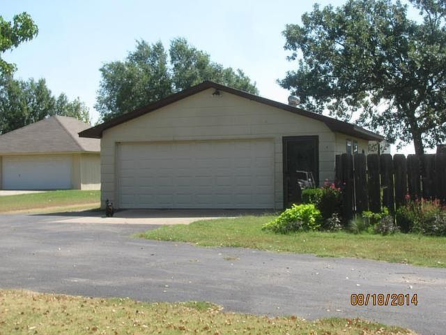 2nd image of 2780 S 27th St