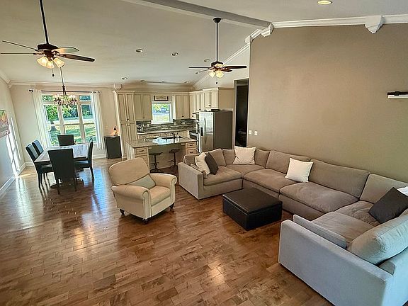 3rd image of 2361 Emory Creek Blvd