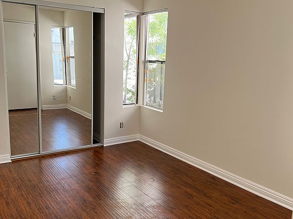 4th image of 1244 Stanley Ave #B