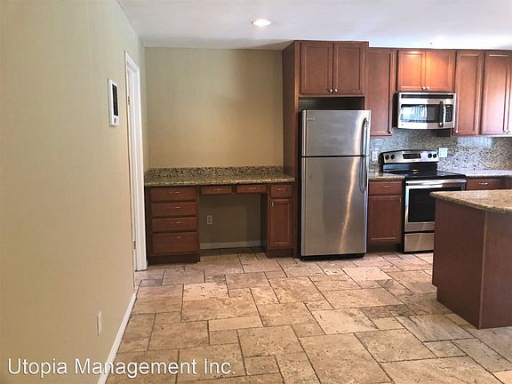 3rd image of 421 S Mollison Ave #6479578