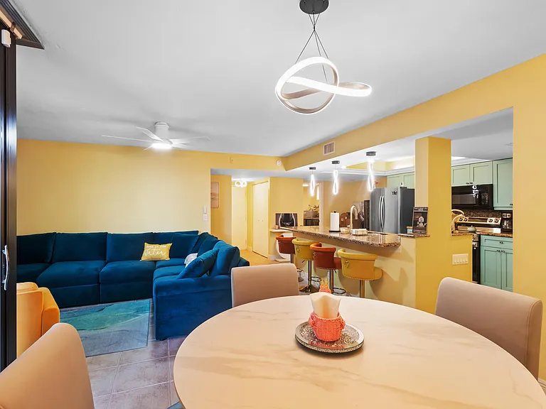 500 Egret Cir #8208 — Photo 6