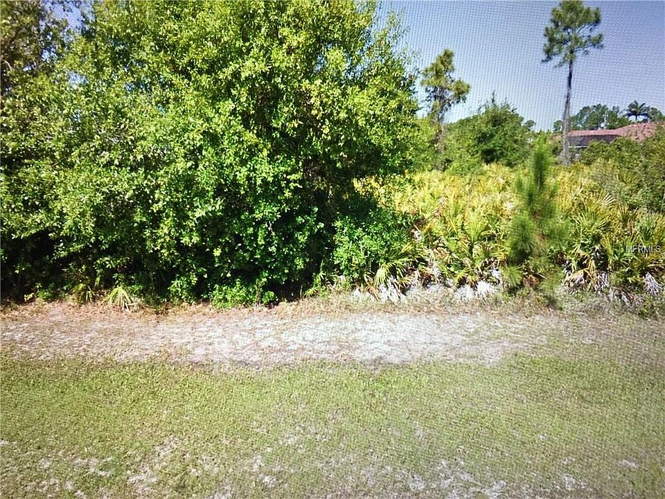 2nd image of 103 Rio Cuarto St