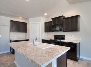 81 E Ensenada Dr, Meridian, ID 83646