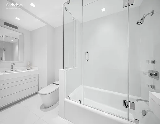 Sold by Sotheby's International Realty | media 5