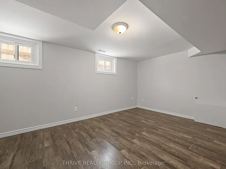 329 Thompson Rd #2 — Photo 21