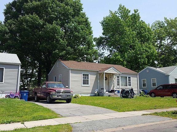 2nd image of 9649 Lilly Jean Dr