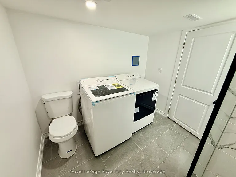 34 John Brabson Cres — Photo 7