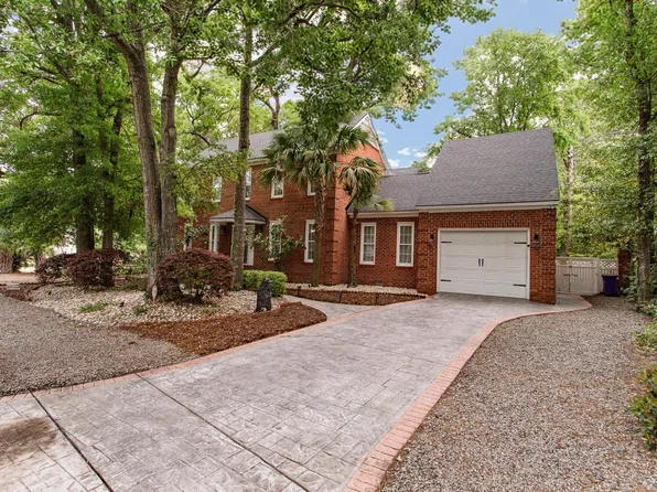 618 6th Ave. N, Surfside Beach, SC 29575