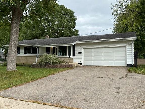 2nd image of 1517 Homberg Ln