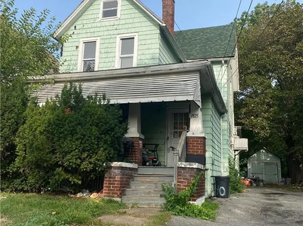 1815 16th St, Niagara Falls, NY 14305