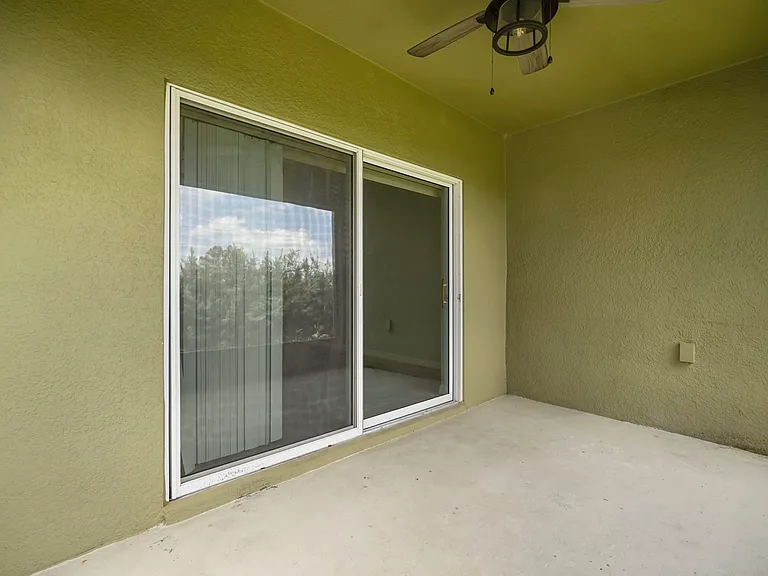 1300 Cavender Creek Rd — Photo 32