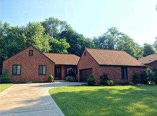 1765 Kings Ct, South Park, PA 15129