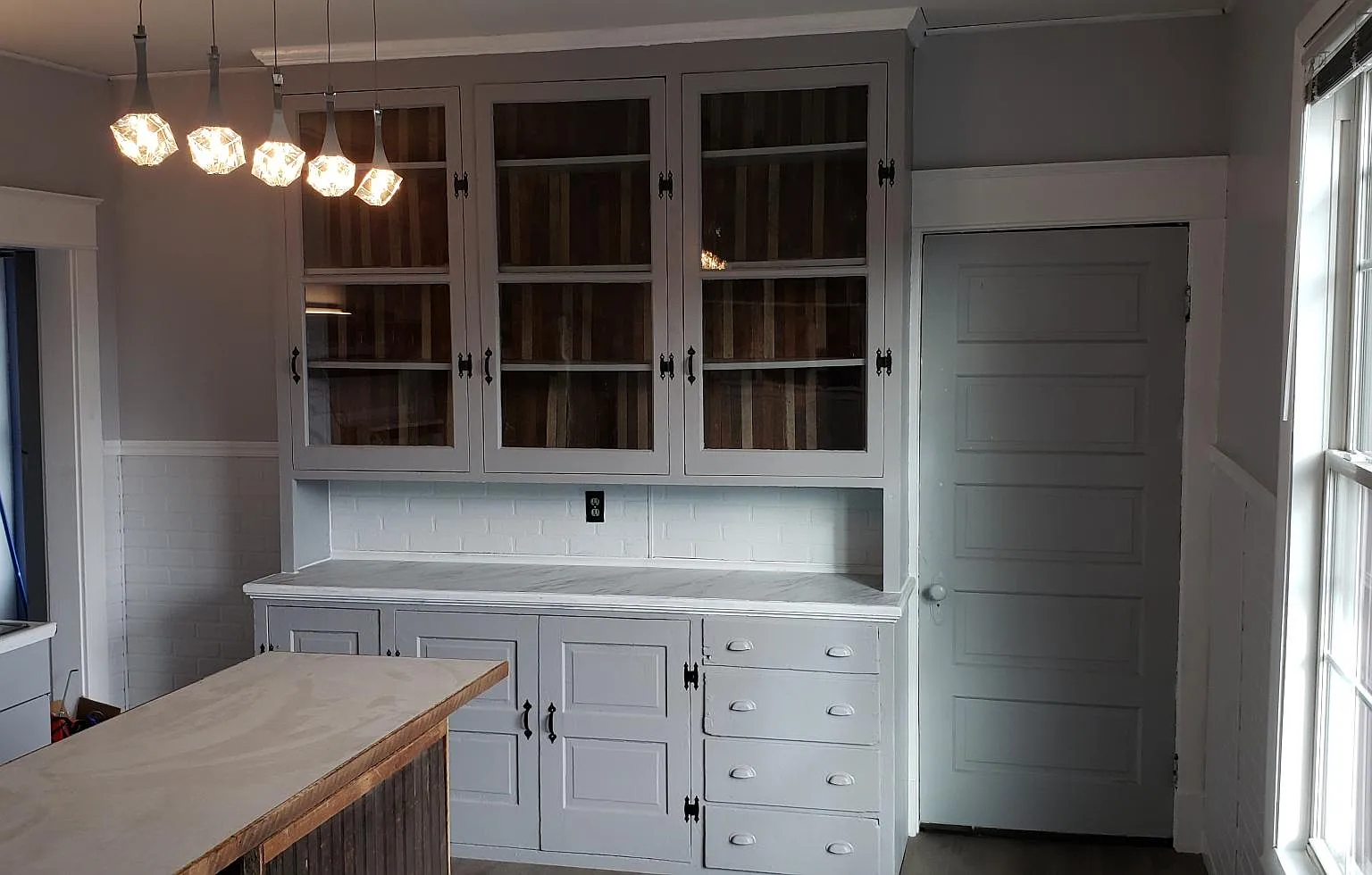 2 bed, $1,350 — Photo 2