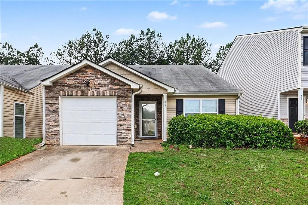 3 bed, 2.0 bath, 1233 sqft, $1,950 — Photo 2