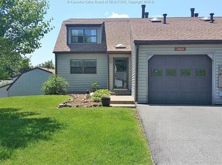 1404 Hunters Ridge Rd, Charleston, WV 25314