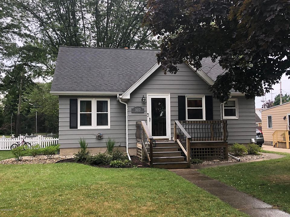 1st image of 1410 Wolcott Ave